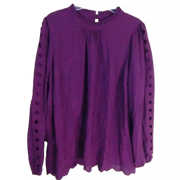 Torrid Challis Embroidered Cutout Sleeve Top - Picture 3 of 5